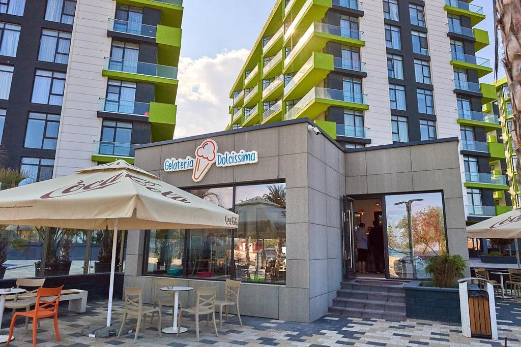 Aquamarin 2Bd Apt Spa N Pools Beach Resort Năvodari المظهر الخارجي الصورة