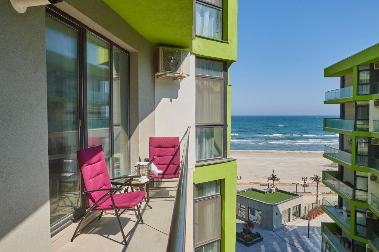 Aquamarin 2Bd Apt Spa N Pools Beach Resort Năvodari المظهر الخارجي الصورة